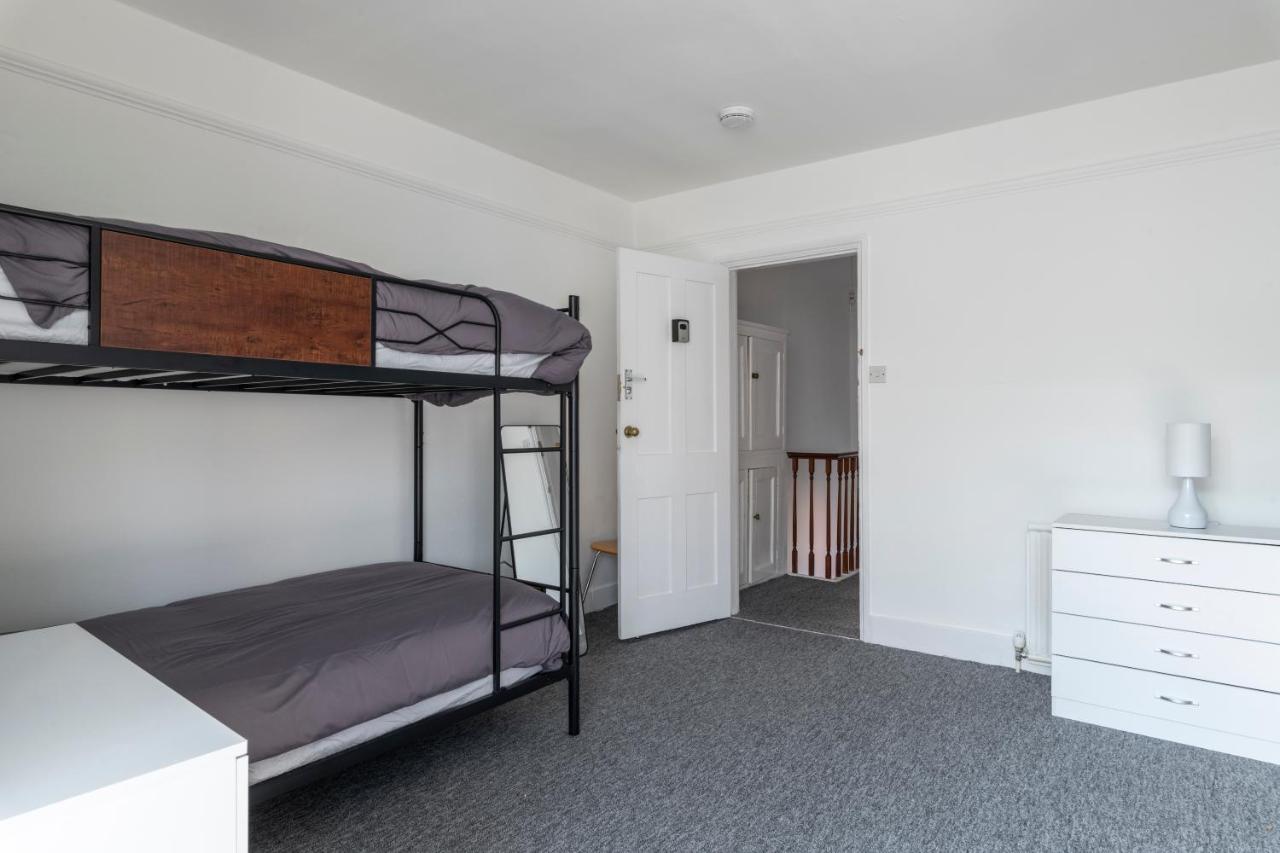 Quality Stay Rooms Brighton ภายนอก รูปภาพ
